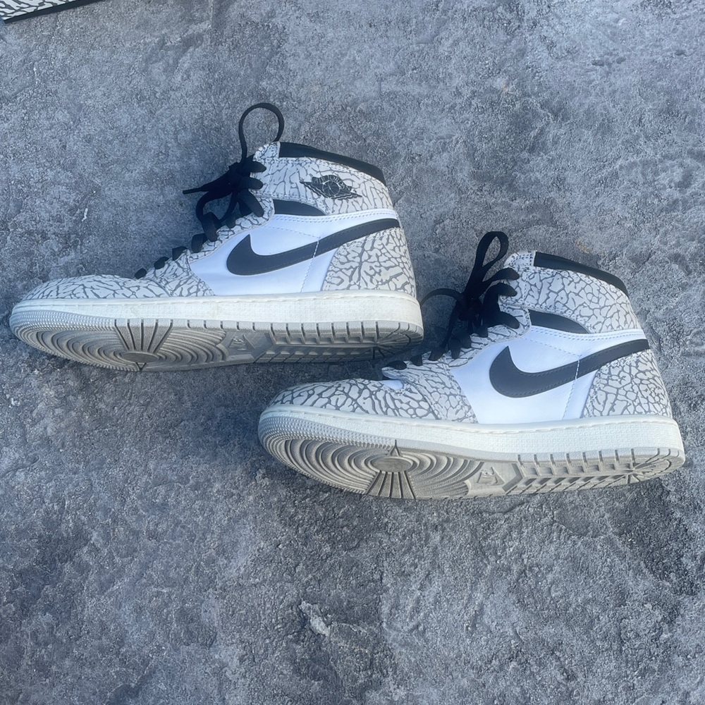 Nike Air Jordan 1 Retro High OG Men’s size 8.5 in White Cement - Picture 6 of 13